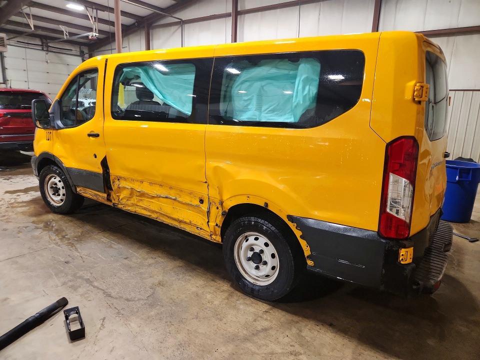 2017 Ford Transit — VIN 1FMZK1ZM7HKA14891, фото 2