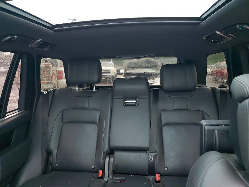 SALGS5RE9JA389018 2018 Land Rover Range Rover photo no. 10
