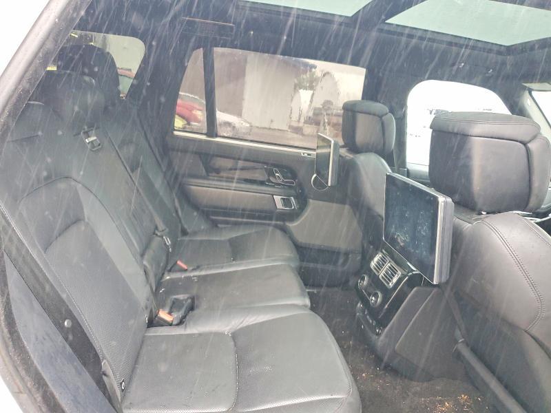 SALGS5RE9JA389018 2018 Land Rover Range Rover photo no. 11