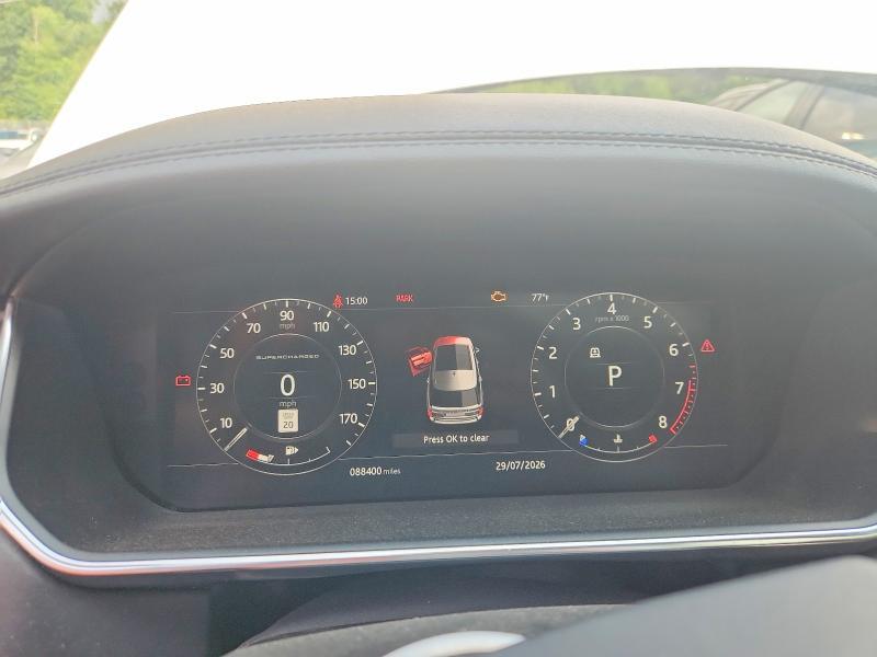 SALGS5RE9JA389018 2018 Land Rover Range Rover photo no. 9