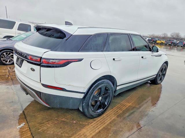 SALYB2RN3JA709615 2018 Land Rover Range Rover photo no. 3