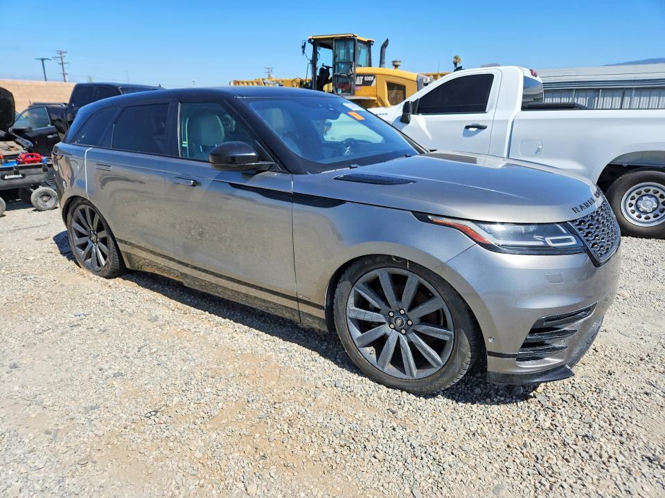SALYL2RV8JA703161 2018 Land Rover Range Rover photo no. 4