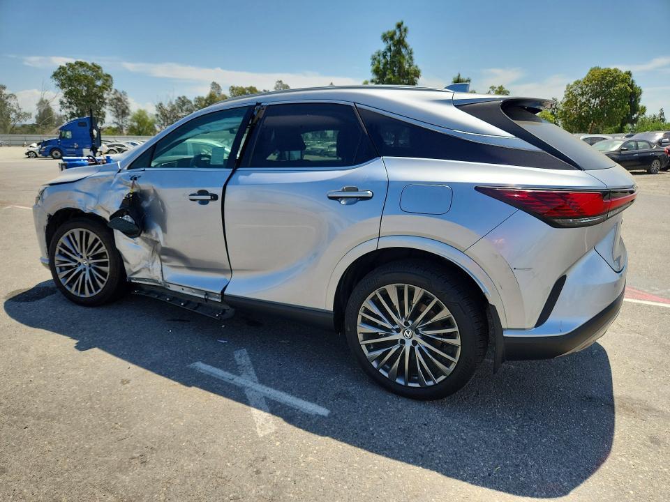 2T2BBMCA7RC044669 2024 Lexus RX photo no. 2