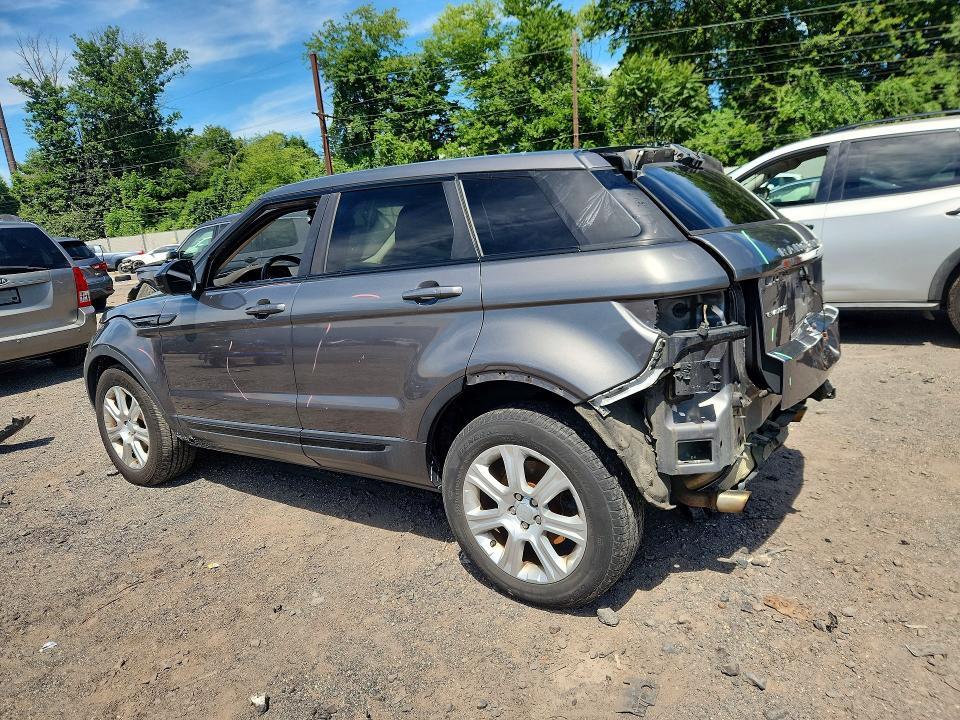 SALVP2BG6GH122308 2016 Land Rover Range Rover photo no. 2