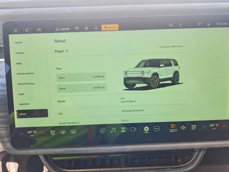 7PDSGABL1NN002019 2022 Rivian R1S photo no. 9