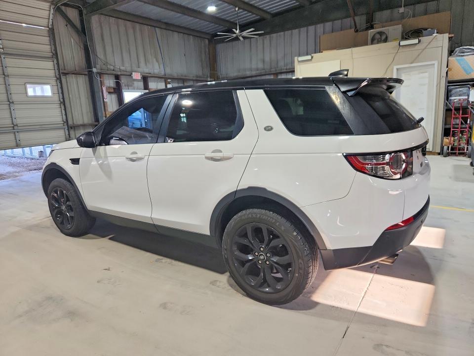 SALCP2BG8HH656970 2017 Land Rover Discovery photo no. 2