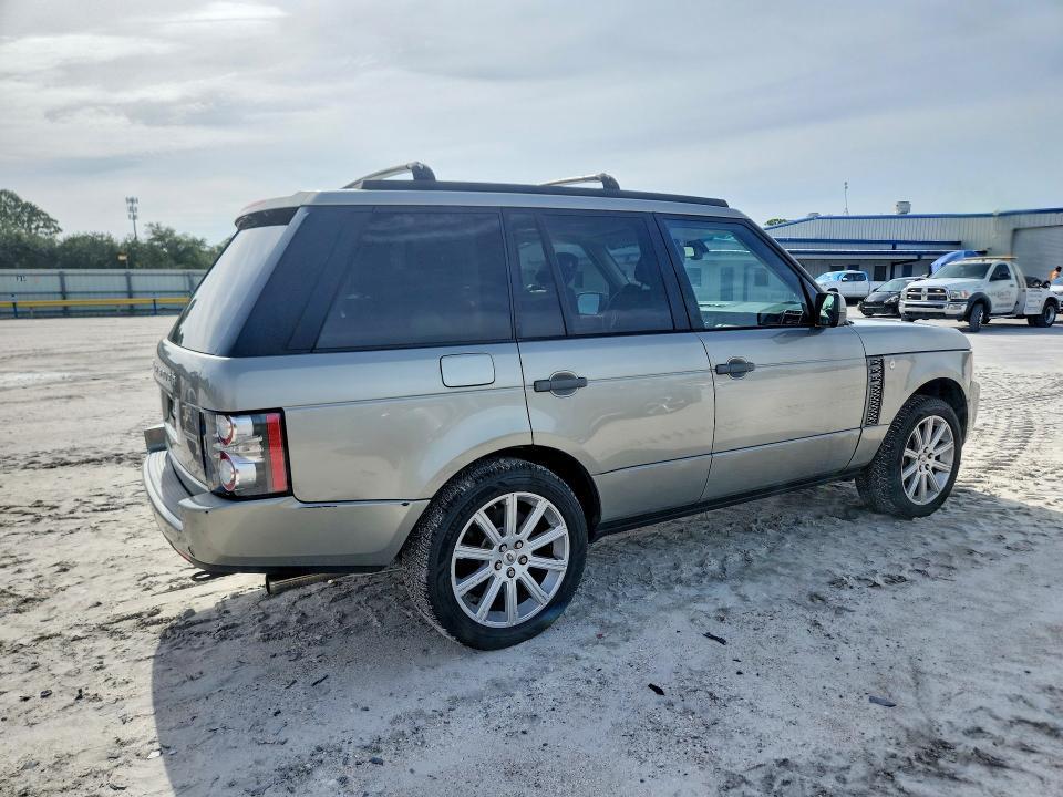 SALMF1E41AA317436 2010 Land Rover Range Rover photo no. 3