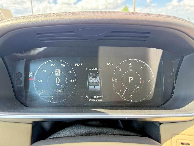 SALGS2FK7HA338555 2017 Land Rover Range Rover photo no. 8