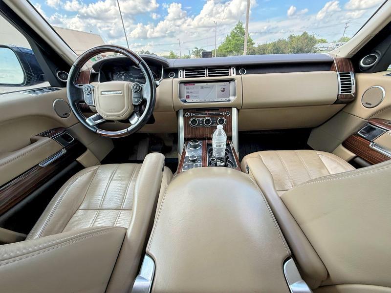 SALGS2FK7HA338555 2017 Land Rover Range Rover photo no. 9
