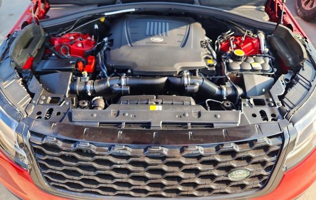 SALYM2RV6JA700241 2018 Land Rover Range Rover photo no. 12