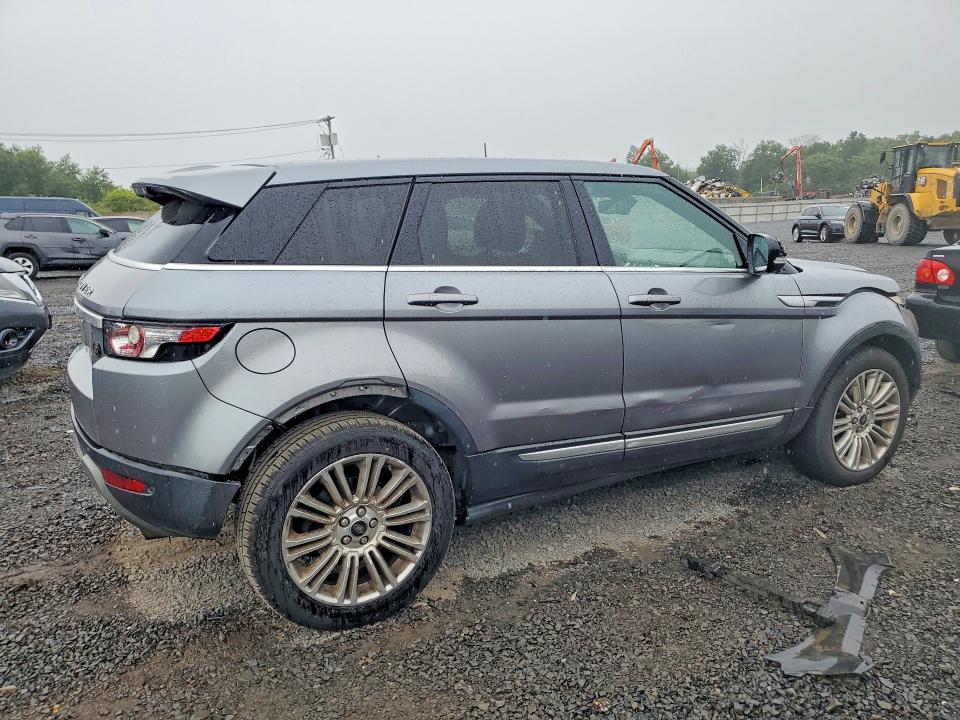 SALVV2BG3DH773946 2013 Land Rover Range Rover photo no. 3