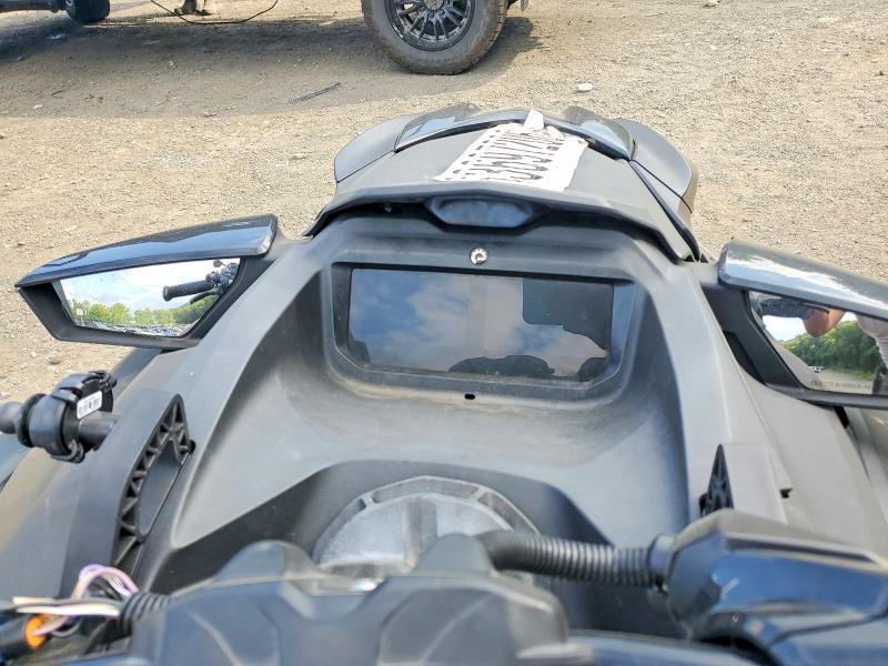 YDV76642C323 2023 Sea-Doo RXP photo no. 8