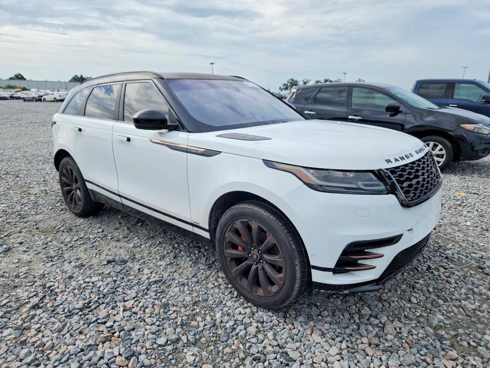 SALYL2RX6JA749010 2018 Land Rover Range Rover photo no. 4