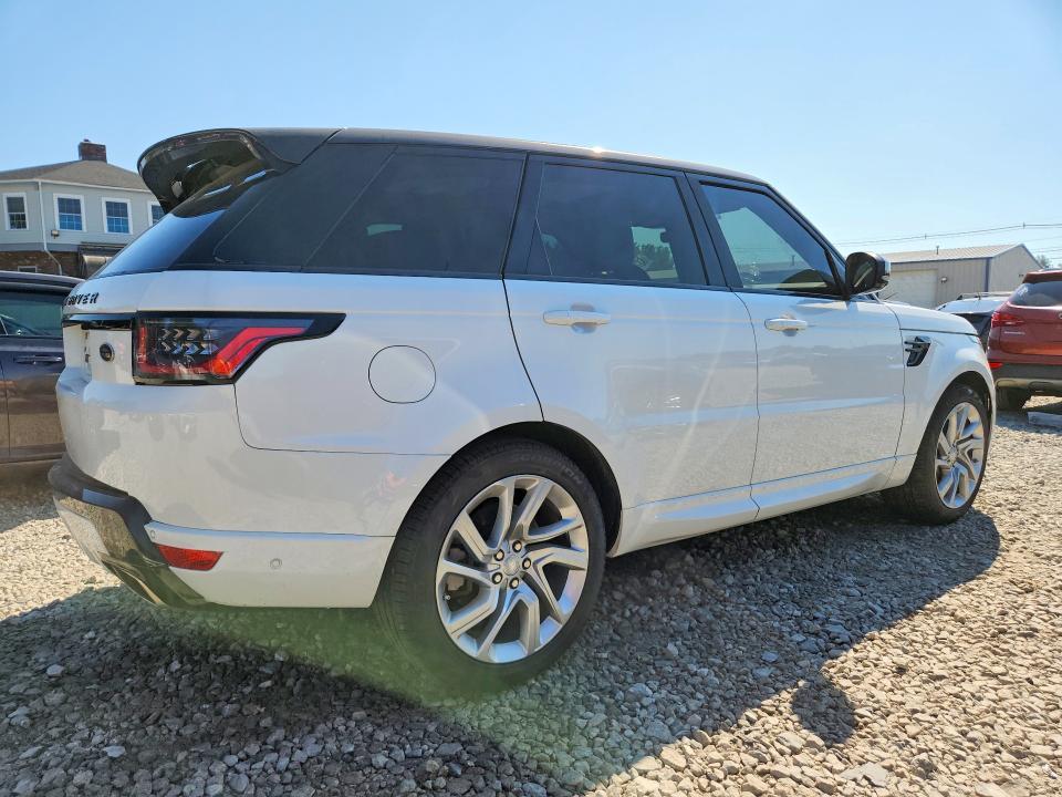 SALWR2RE2KA872941 2019 Land Rover Range Rover photo no. 3
