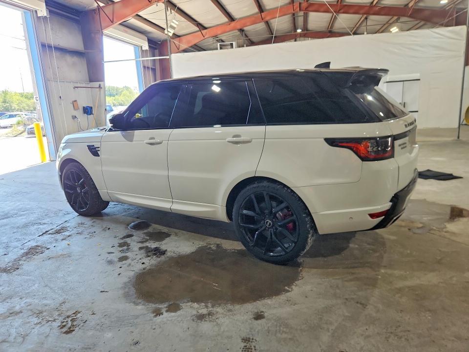 SALWR2RE9KA824692 2019 Land Rover Range Rover photo no. 2