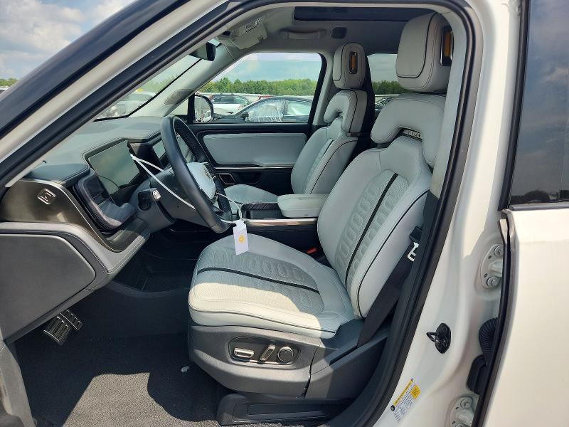 7PDSGABA2PN014357 2023 Rivian R1S photo no. 7