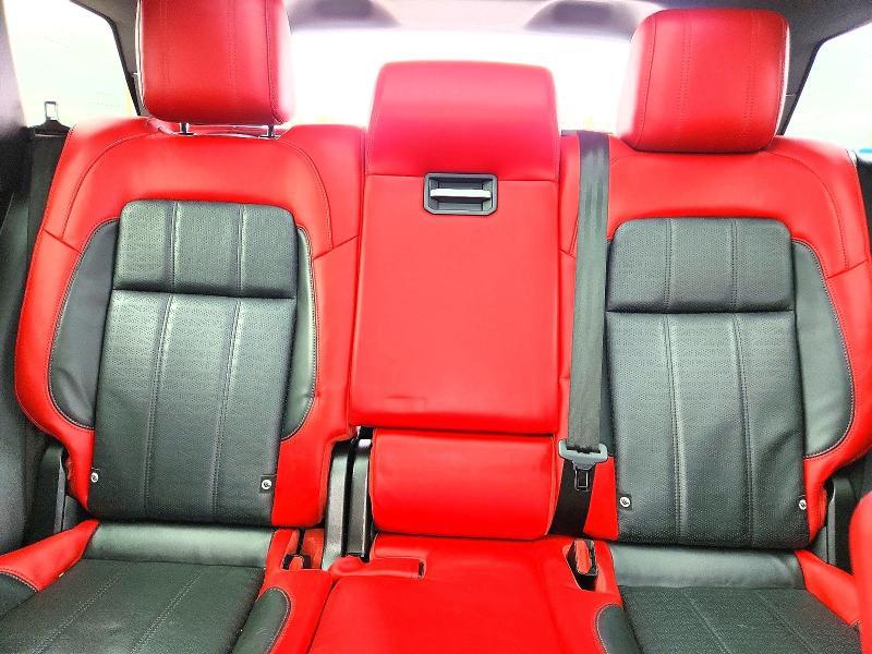 2018 Land Rover Range Rover — VIN SALWV2SV3JA698124, фото 10