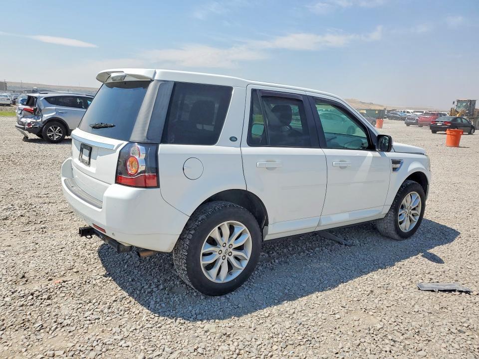 SALFR2BG4DH330892 2013 Land Rover LR2 photo no. 3