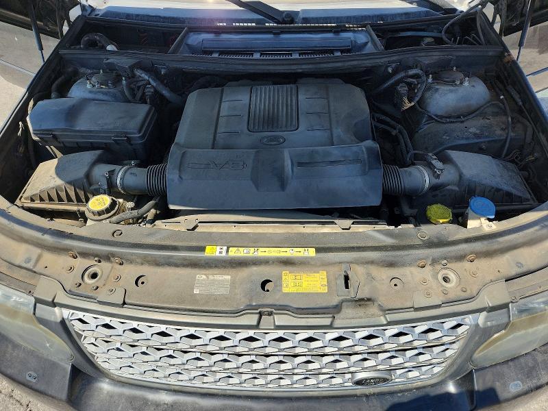 SALMF1D44AA322647 2010 Land Rover Range Rover photo no. 12