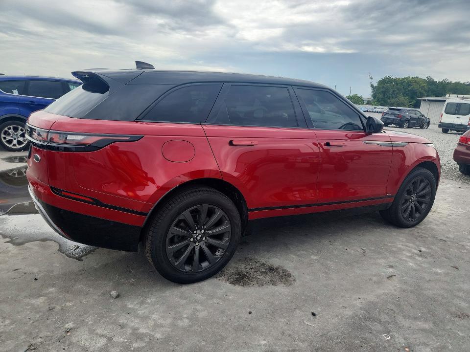SALYL2RN1JA754629 2018 Land Rover Range Rover photo no. 3