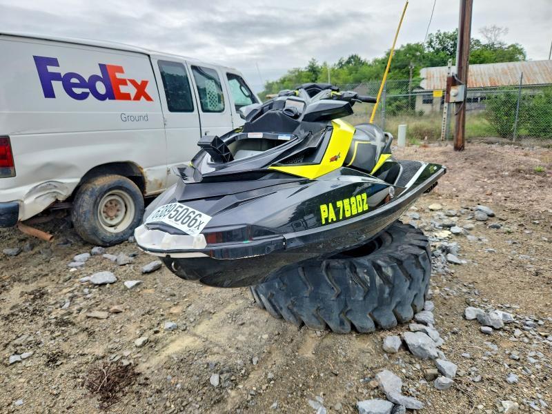 YDV20246E313 2013 Sea-Doo RXP-X photo no. 2