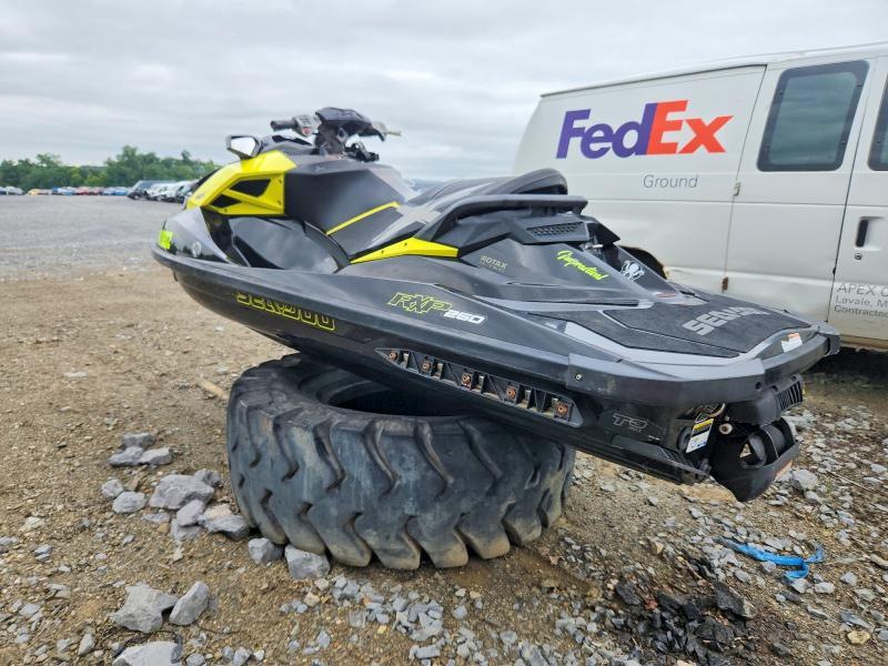 YDV20246E313 2013 Sea-Doo RXP-X photo no. 3