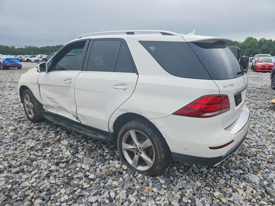 4JGDA5JB3JB125071 2018 Mercedes-Benz GLE-Class photo no. 2