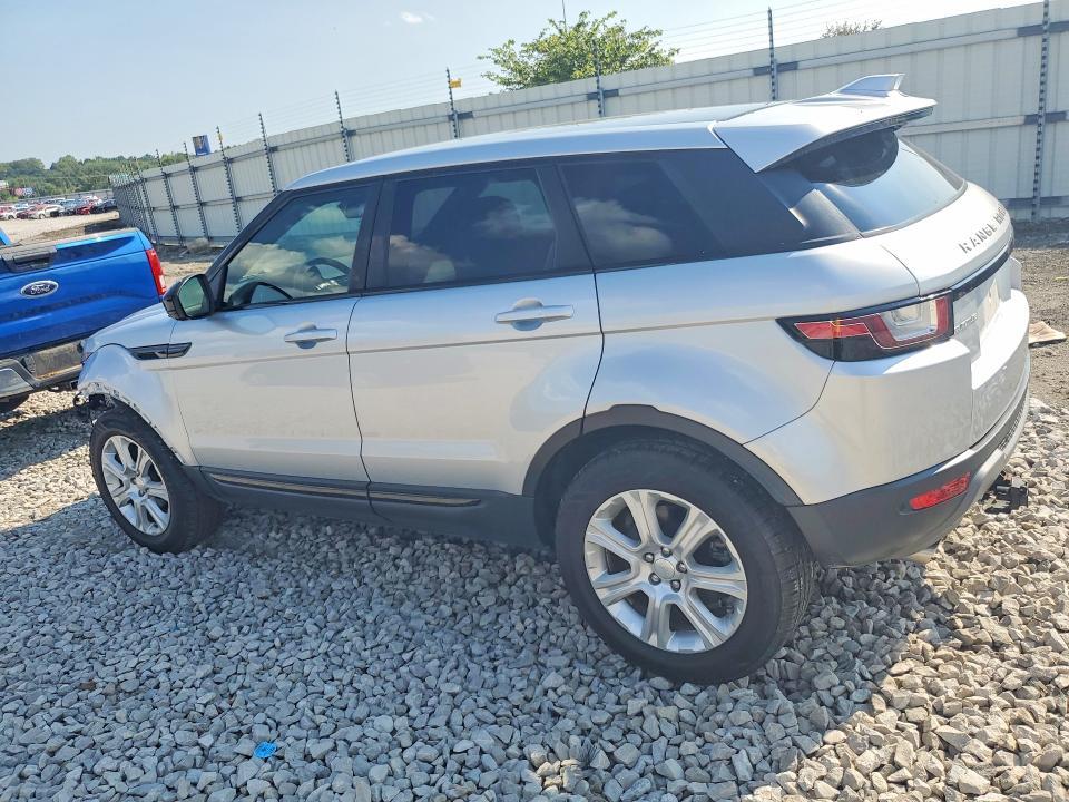 SALVP2RX6JH298904 2018 Land Rover Range Rover photo no. 2