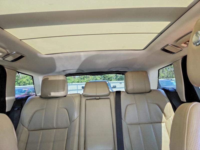 SALWR2WF4EA386889 2014 Land Rover Range Rover photo no. 10