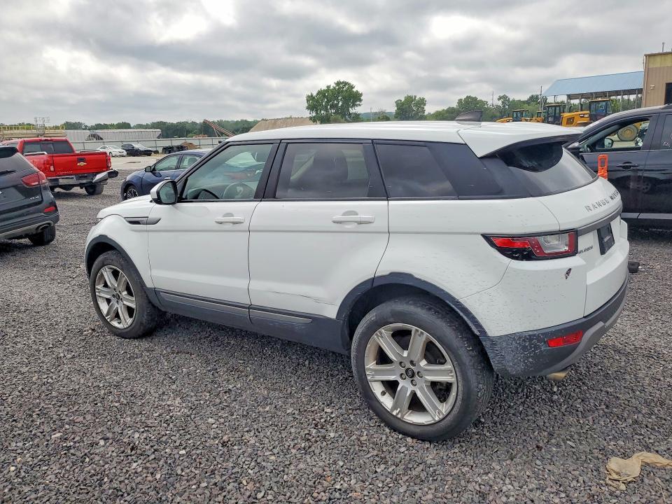 SALVP2BGXHH209436 2017 Land Rover Range Rover photo no. 2