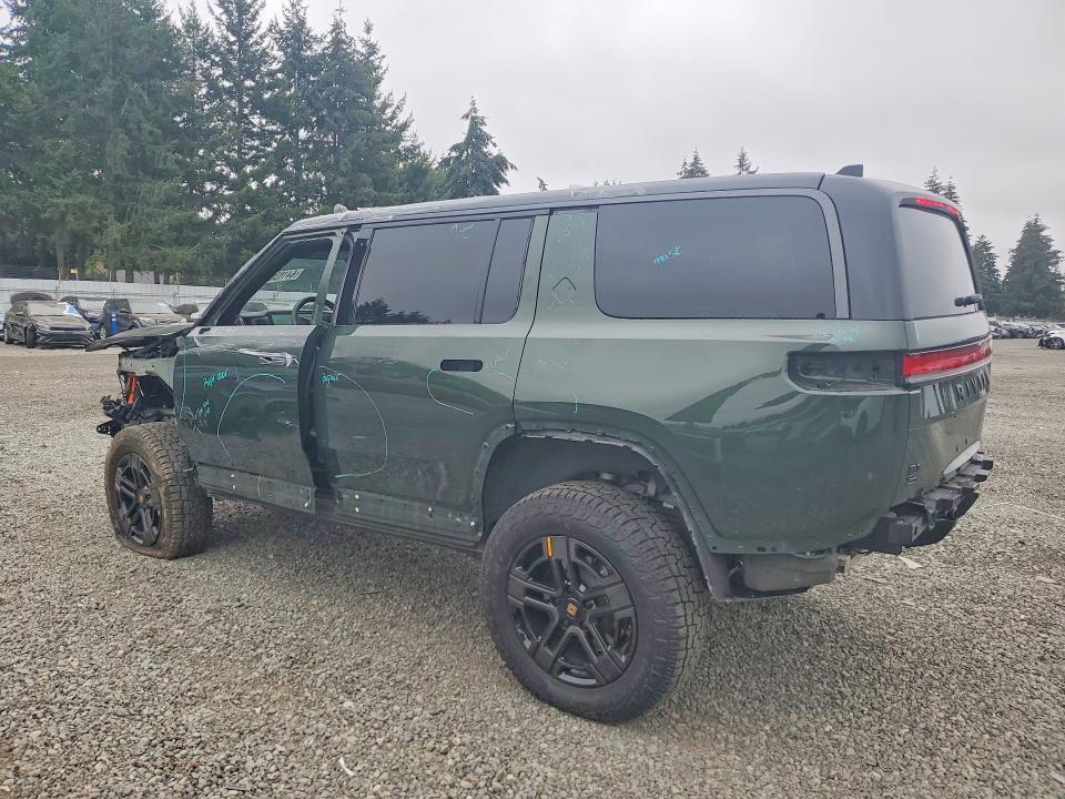 7PDSGBBAXSN065538 2025 Rivian R1S photo no. 2