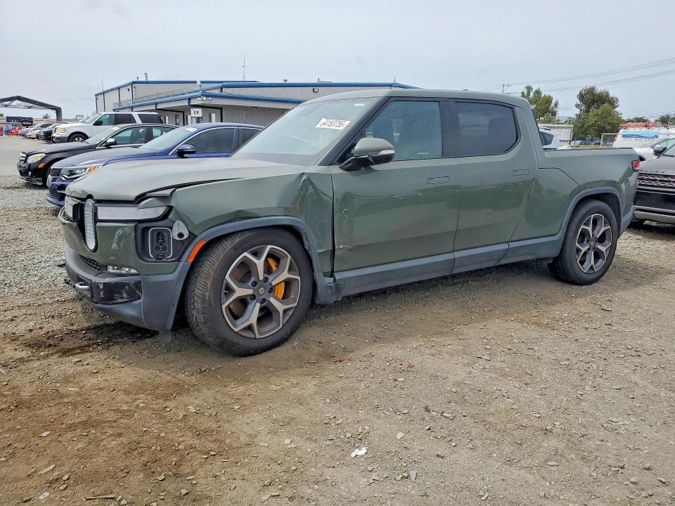 7FCTGAAL9NN004110 2022 Rivian R1T photo no. 1