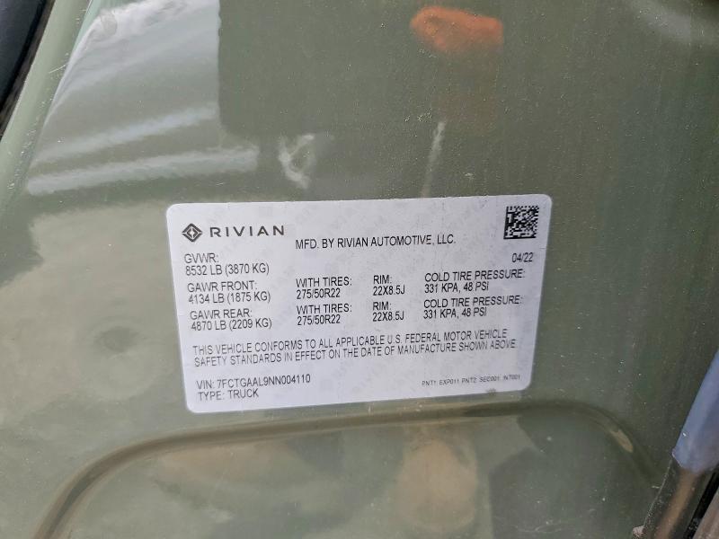 7FCTGAAL9NN004110 2022 Rivian R1T photo no. 12