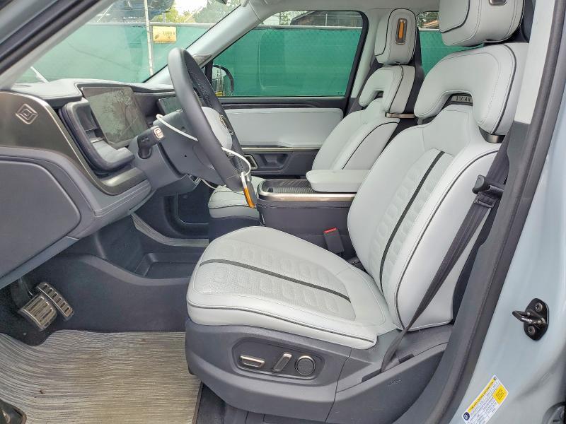 7PDSGABA0PN024532 2023 Rivian R1S photo no. 7