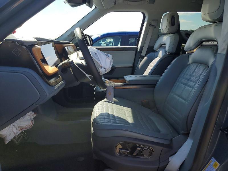 7PDSGCBPXSN062987 2025 Rivian R1S photo no. 7