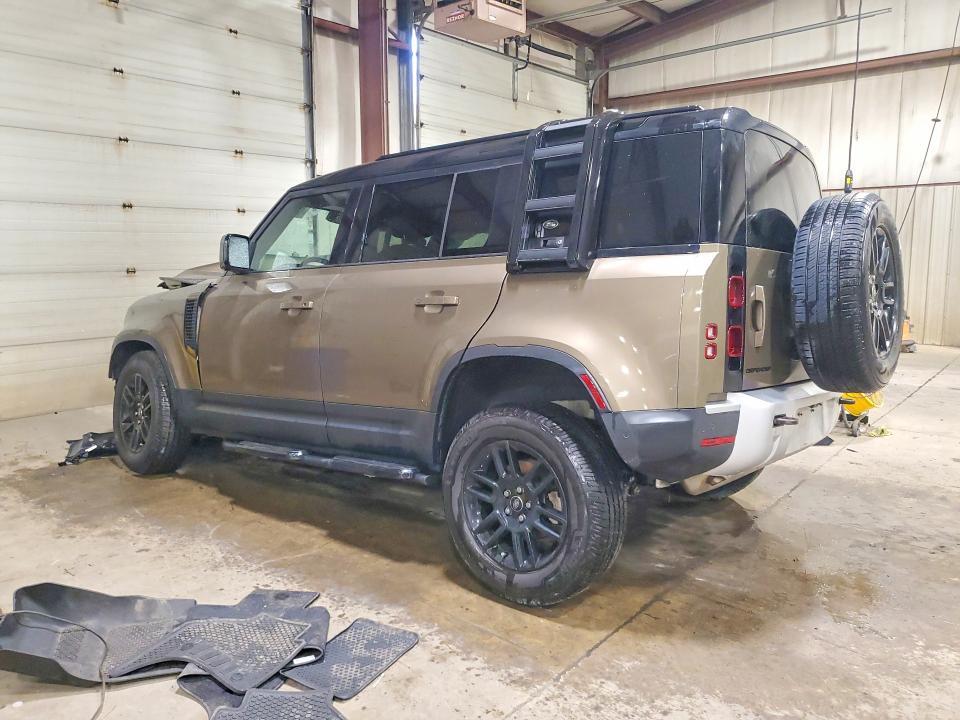 2023 Land Rover Defender — VIN SALEJ7EX0P2206086, şəkil 2