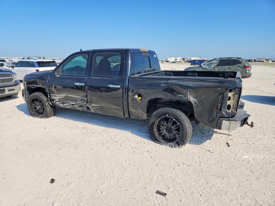 3GCRCSE00AG150027 2010 Chevrolet Silverado photo no. 2