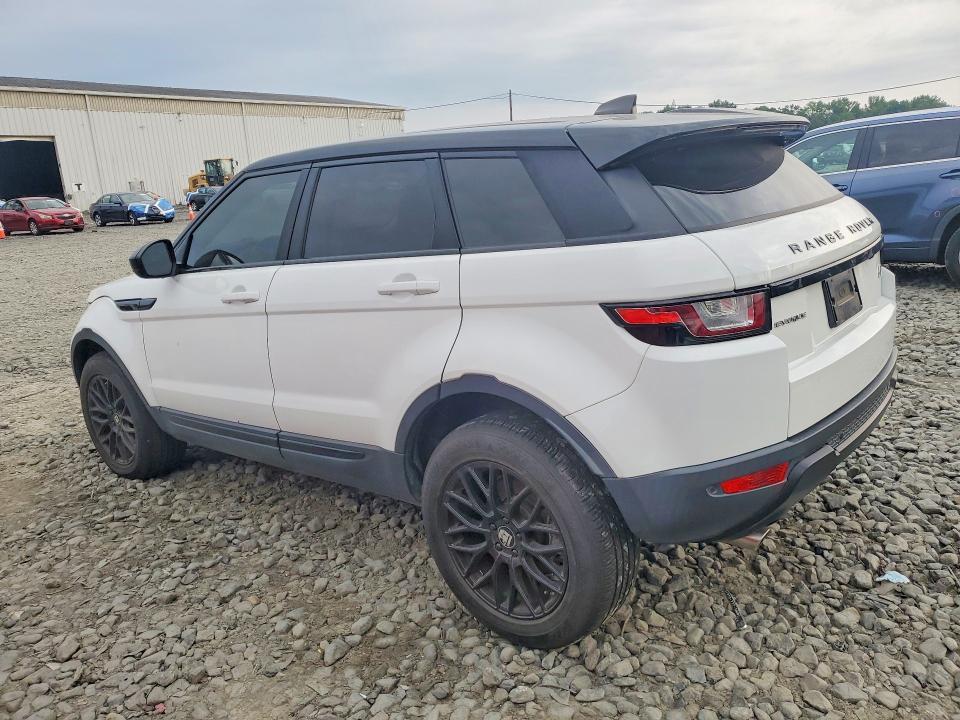 SALVP2RX2JH287656 2018 Land Rover Range Rover photo no. 2