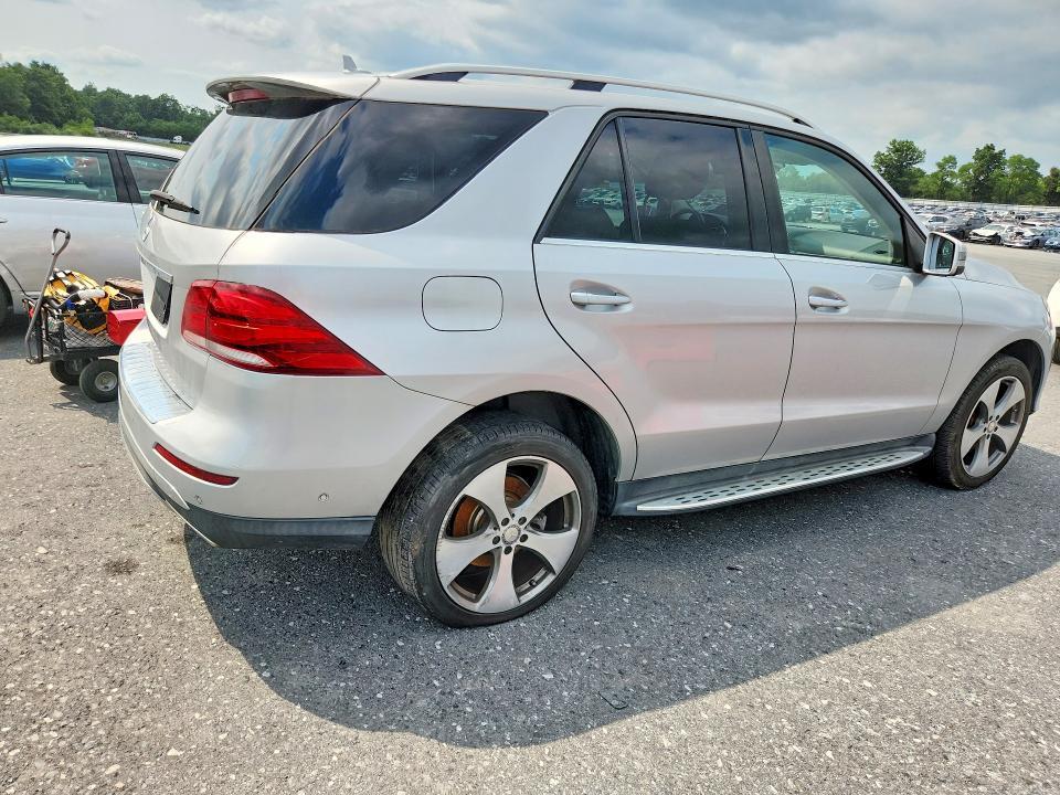 4JGDA5JB0GA791108 2016 Mercedes-Benz GLE-Class photo no. 3