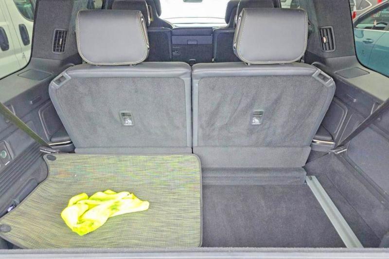 7PDSGABA4PN019950 2023 Rivian R1S photo no. 11