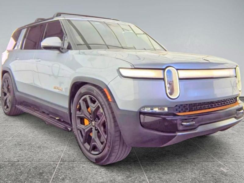 7PDSGABA4PN019950 2023 Rivian R1S photo no. 2