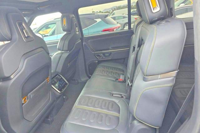 7PDSGABA4PN019950 2023 Rivian R1S photo no. 6