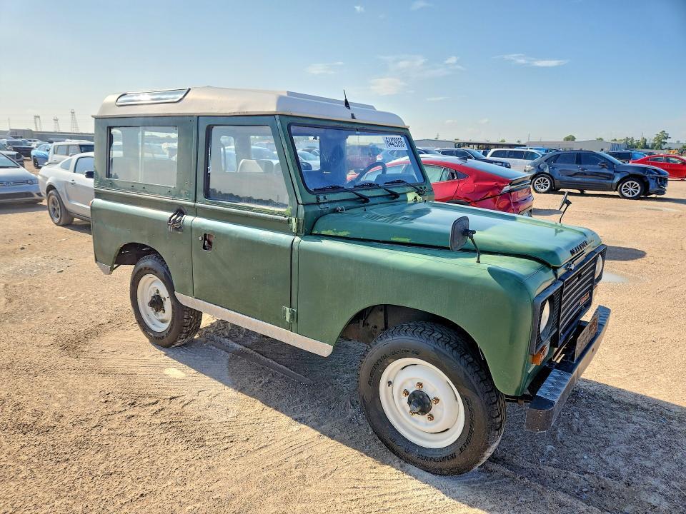VSELBABG2AZ102639 1983 Land Rover Defender photo no. 4