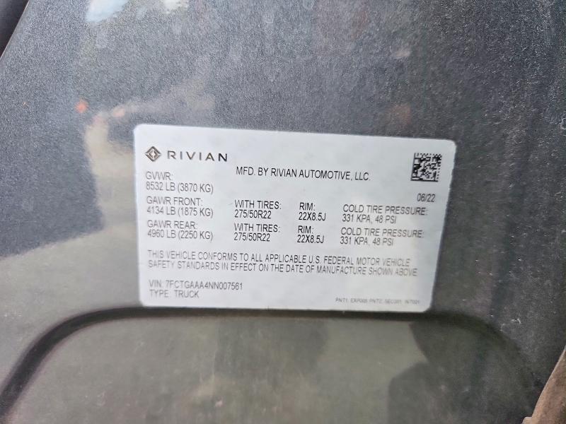 7FCTGAAA4NN007561 2022 Rivian R1T photo no. 13
