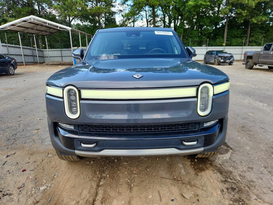 7FCTGAAA4NN007561 2022 Rivian R1T photo no. 5