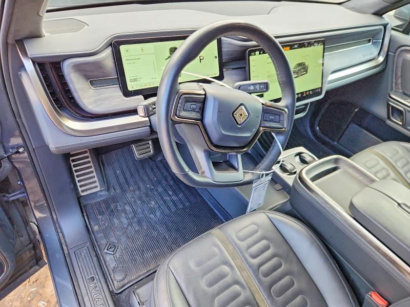 7FCTGAAA4NN007561 2022 Rivian R1T photo no. 8