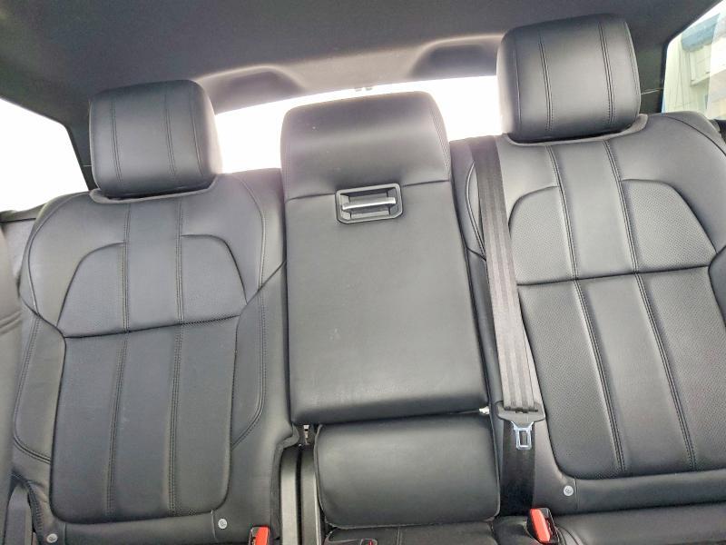 SALWG2FV7HA681423 2017 Land Rover Range Rover photo no. 10