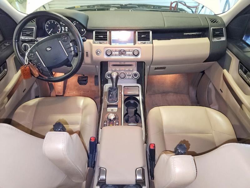 SALSF2D40AA222218 2010 Land Rover Range Rover photo no. 8