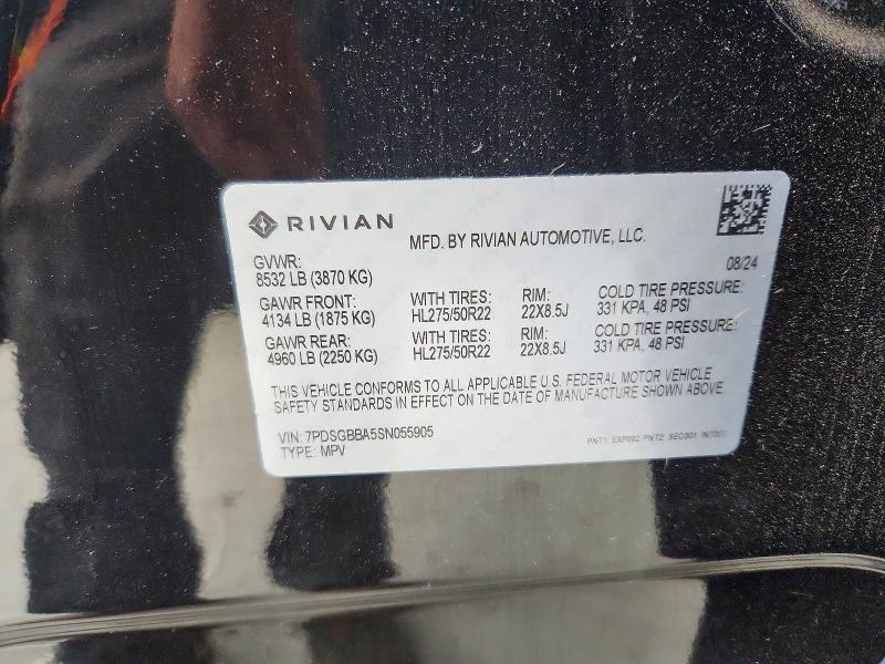7PDSGBBA5SN055905 2025 Rivian R1S photo no. 13