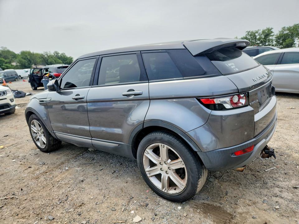 SALVP2BG4FH041256 2015 Land Rover Range Rover photo no. 2